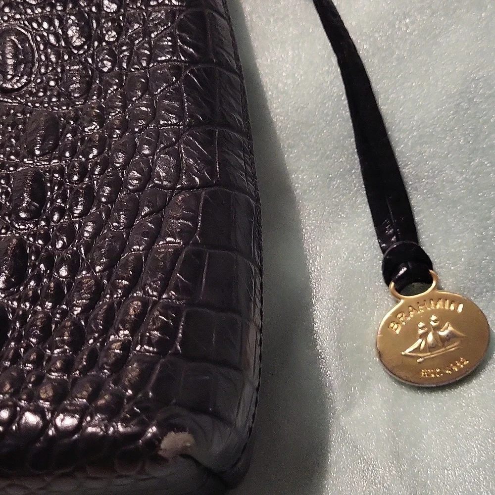 Vintage Brahmin Lorelei Black Croc-Embossed Leather Shoulder Bag